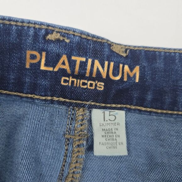 Chico's -1161 Platinium Skimmer Jeans‎ Women's size 1.5 - 10 - Medium - Picture 3 of 9